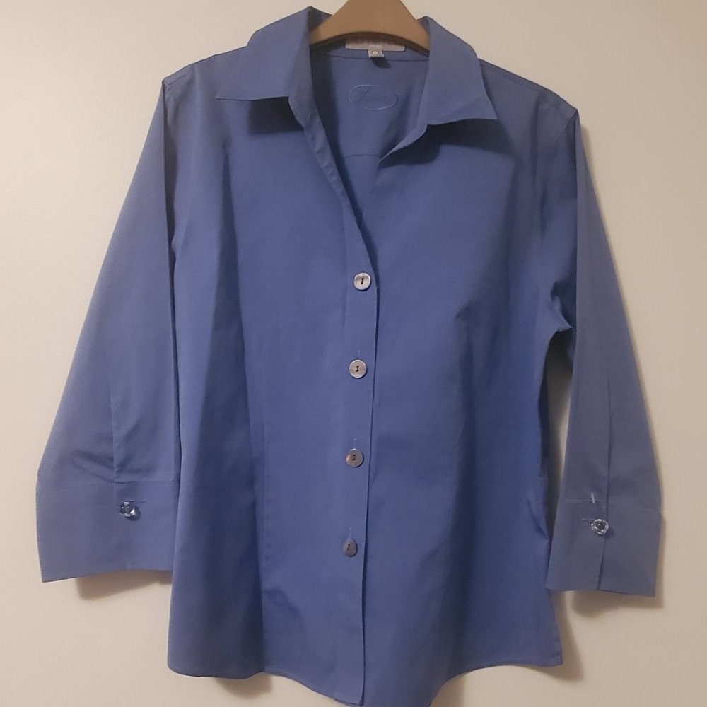FOXCROFT Blue Women's Button Down Shirt Blouse V Neck Collared 3/4 Sleeves sz 12